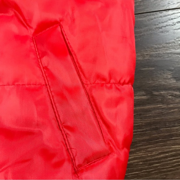 Universal Back To The Future Boys Vintage 90s Marty McFly Red Puffer Vest Size M - Picture 5 of 5
